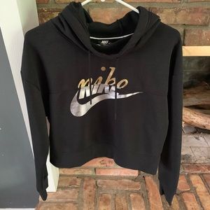 Nike cropped sweatshirt